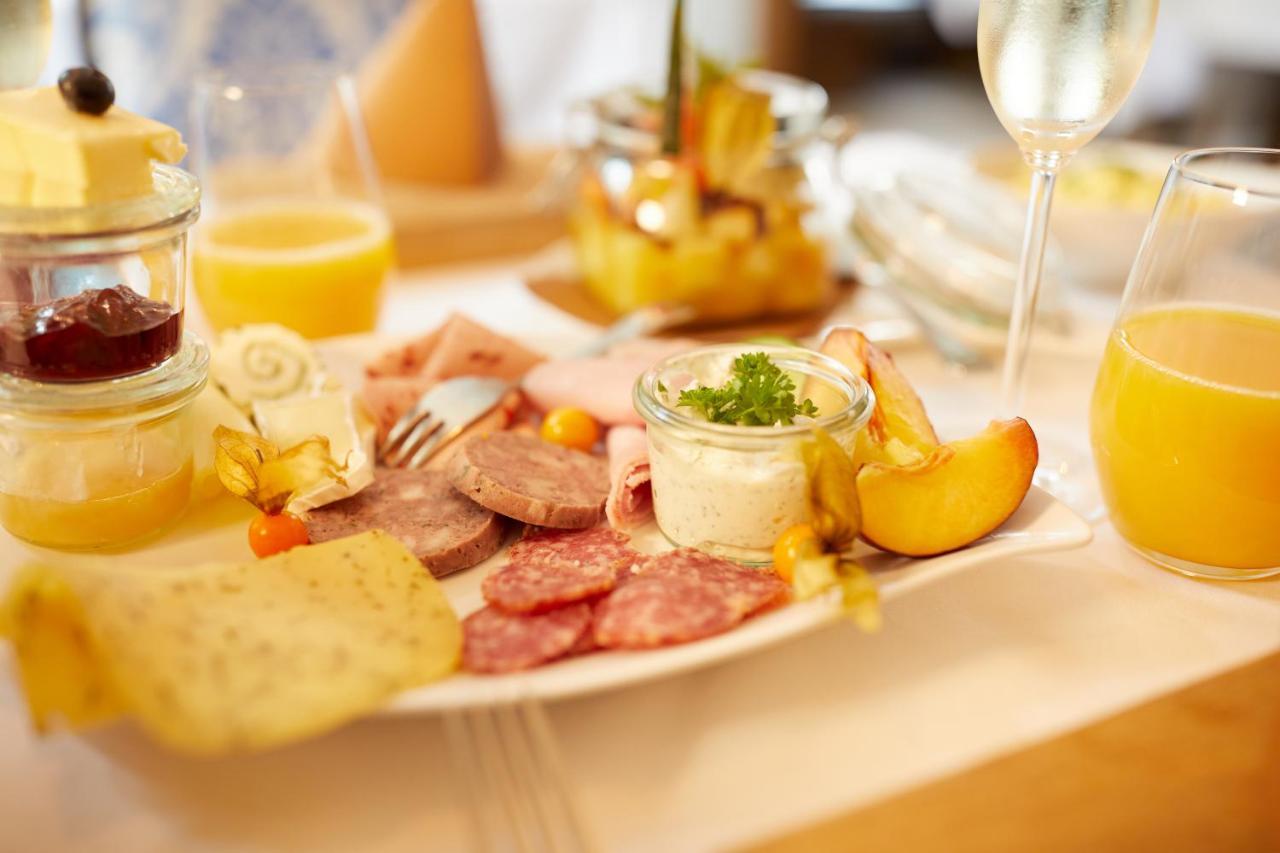 שוואלמשטאדט Hotel Landgraf מראה חיצוני תמונה
